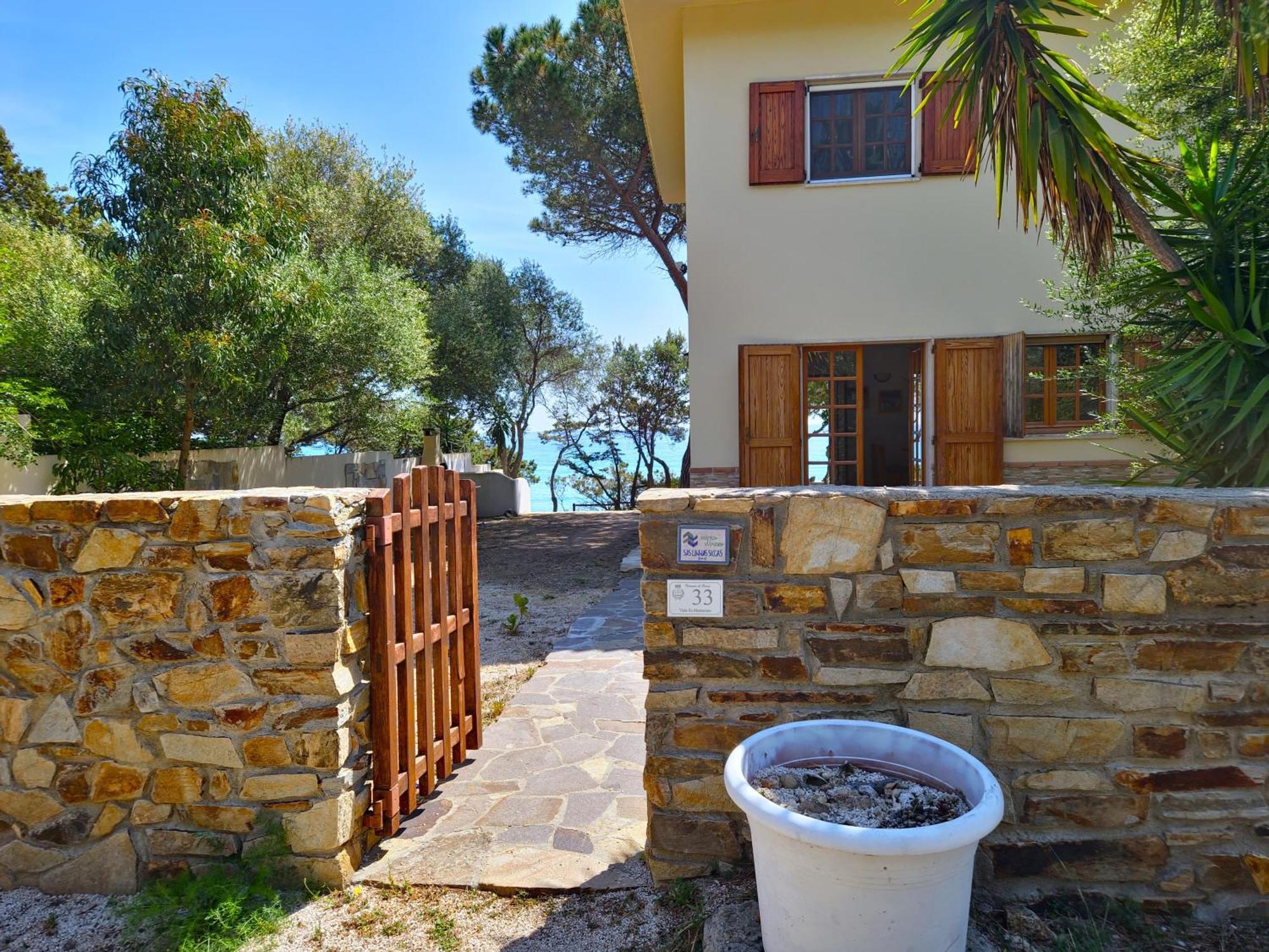 Villa Papiyon - Accesso Privato Alla Spiaggia Cala Liberotto Dış mekan fotoğraf