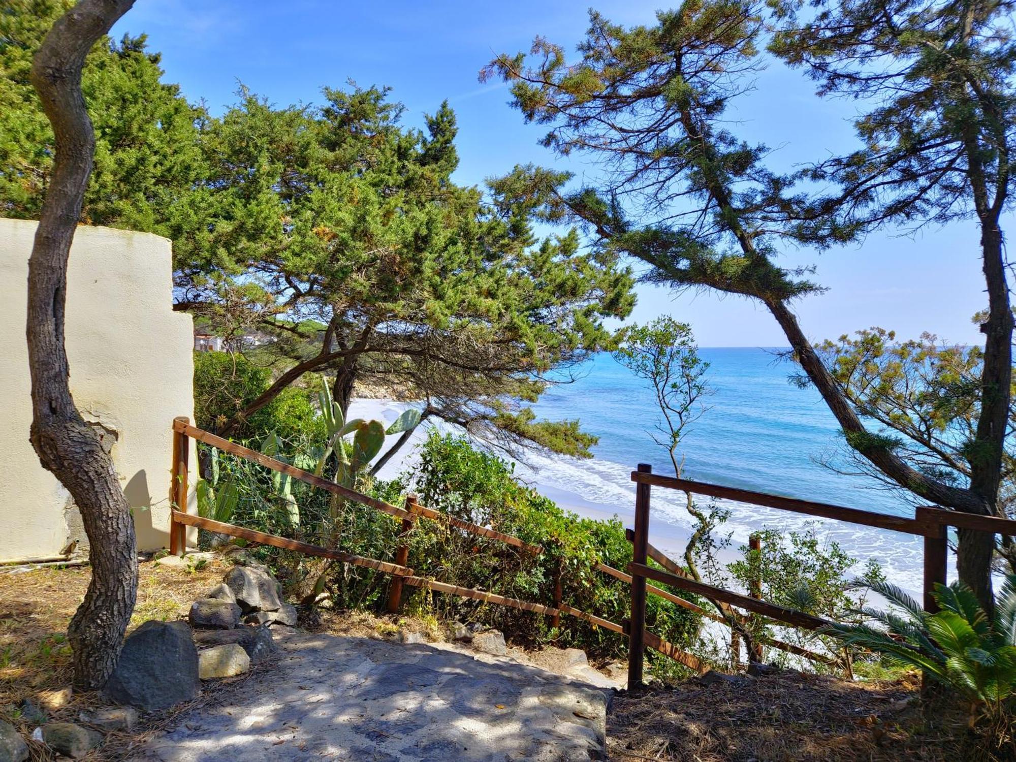 Villa Papiyon - Accesso Privato Alla Spiaggia Cala Liberotto Dış mekan fotoğraf